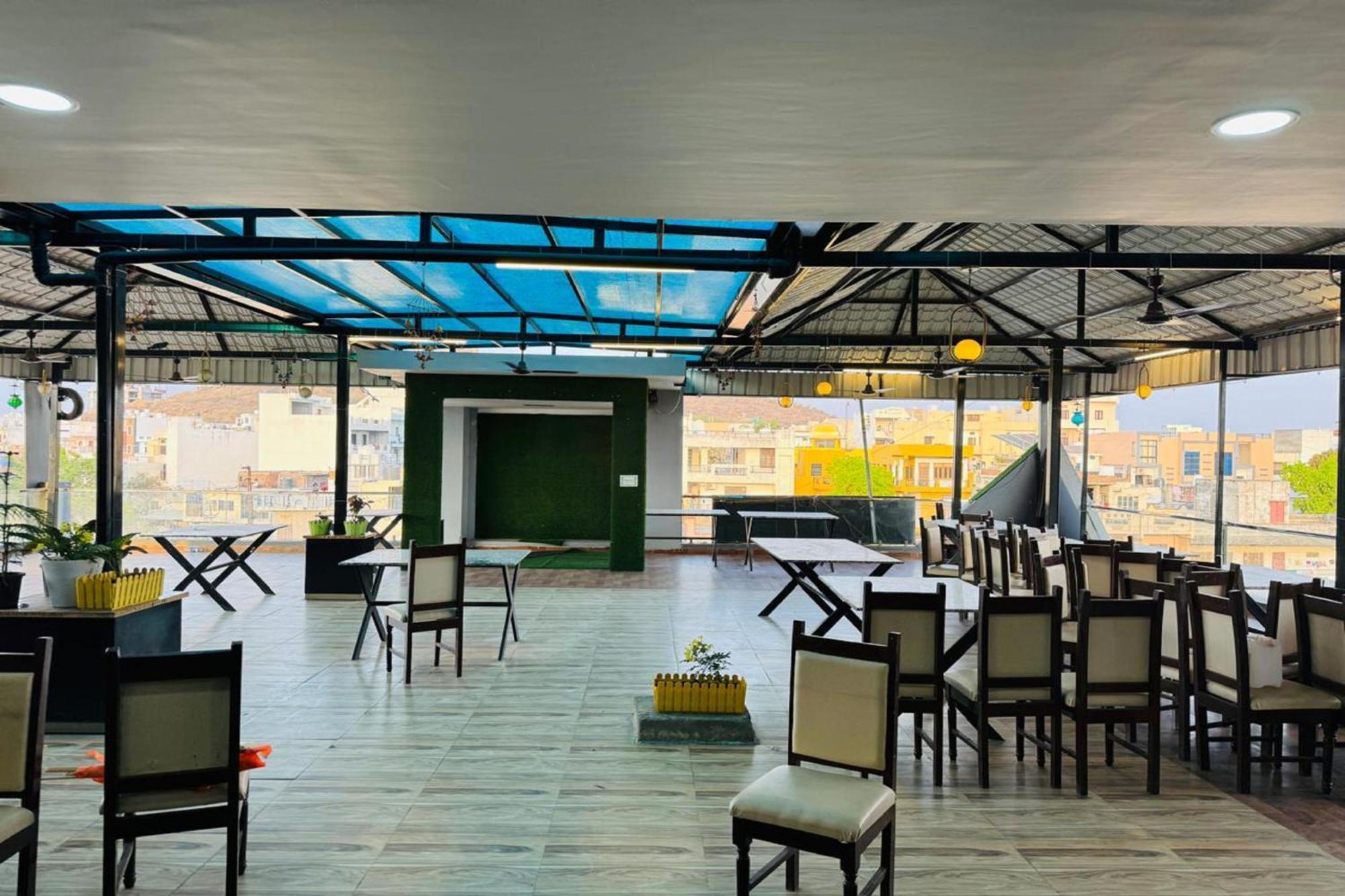 Hotel Eagle Inn Udaipur Eksteriør billede