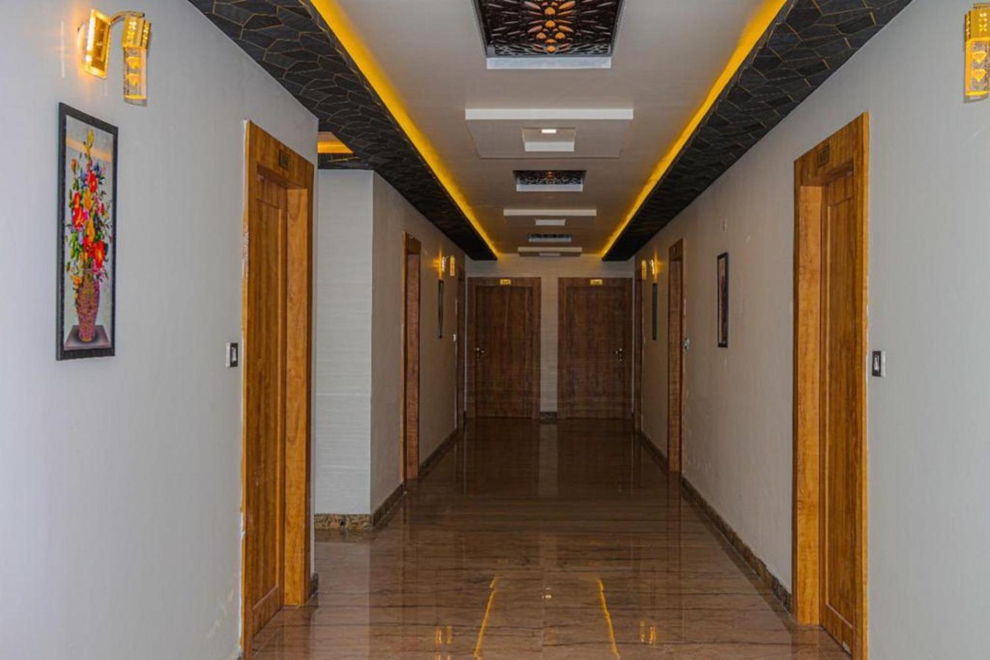 Hotel Eagle Inn Udaipur Eksteriør billede