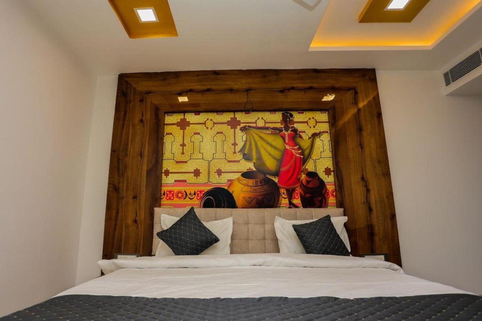 Hotel Eagle Inn Udaipur Eksteriør billede